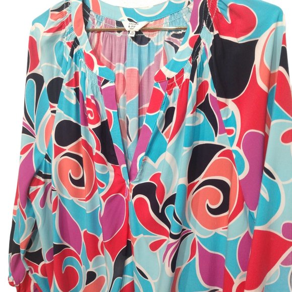 Crown & Ivy Swirl Print Peasant Top Plus Size 1X - Picture 3 of 15